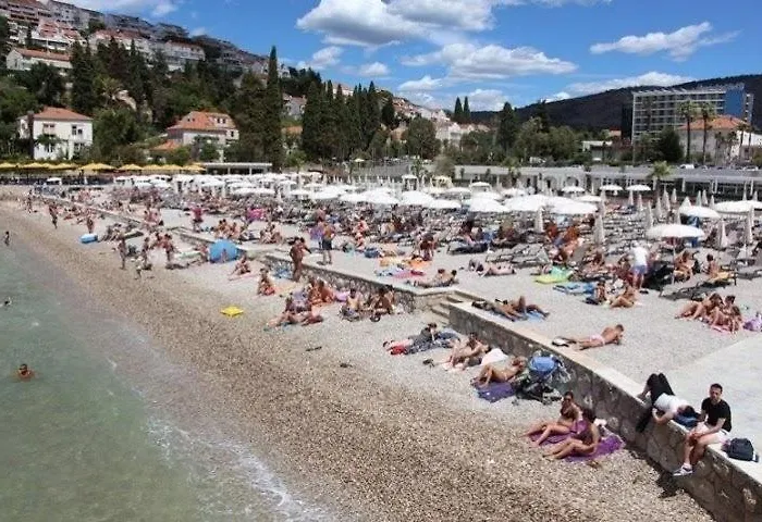 ゲストハウス Asi 3*